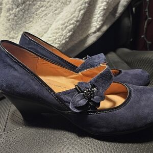 Softspots Navy Heels with Floral Accent